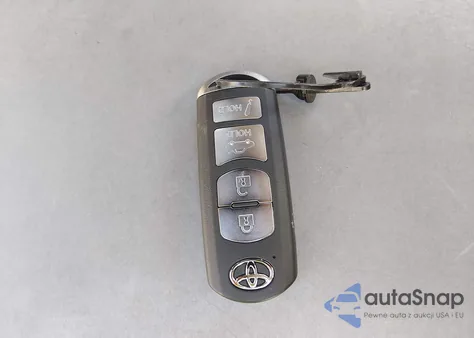 2017 Toyota Yaris Ia из США, поврежденный, VIN 3MYDLBYV9HY195720